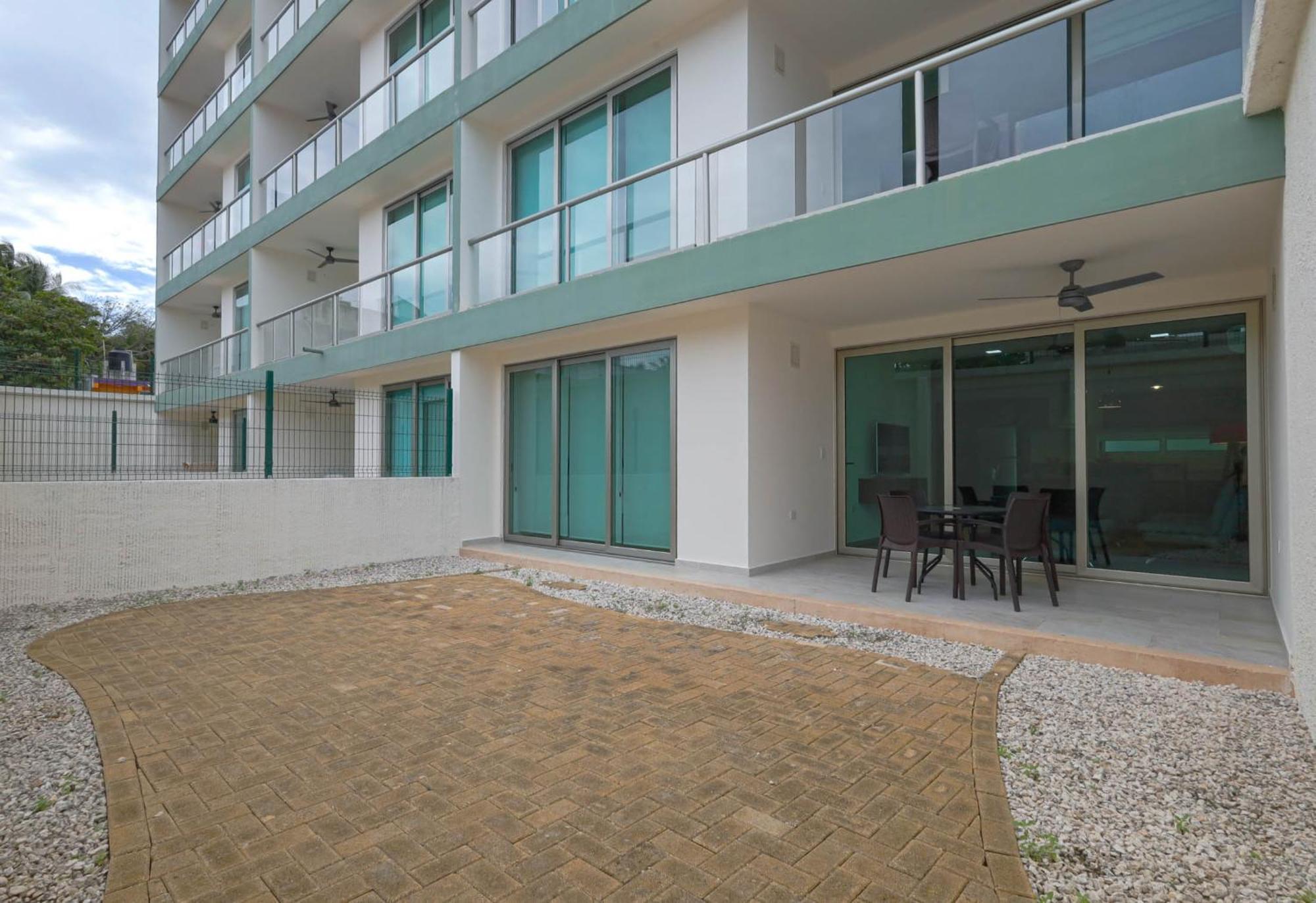 La Poza Suites Isla Mujeres Zewnętrze zdjęcie